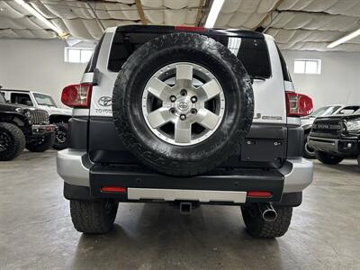 2007 Toyota FJ Cruiser 4dr SUV 1-Owner - Photo 4 - Portland, OR 97220