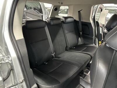 2007 Toyota FJ Cruiser 4dr SUV 1-Owner - Photo 16 - Portland, OR 97220