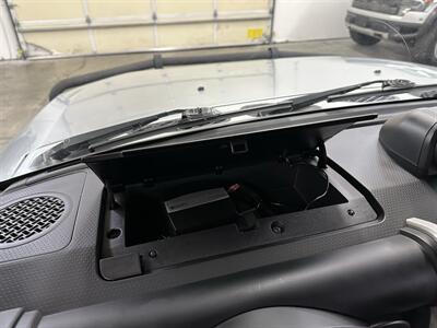 2007 Toyota FJ Cruiser 4dr SUV  1-Owner - Photo 26 - Portland, OR 97220