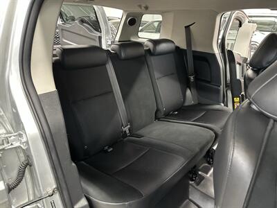 2007 Toyota FJ Cruiser 4dr SUV  1-Owner - Photo 16 - Portland, OR 97220