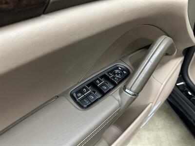 2013 Porsche Cayenne GTS   - Photo 26 - Portland, OR 97220