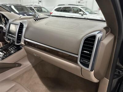 2013 Porsche Cayenne GTS   - Photo 31 - Portland, OR 97220