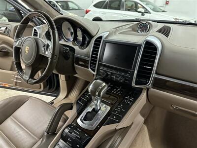 2013 Porsche Cayenne GTS   - Photo 28 - Portland, OR 97220