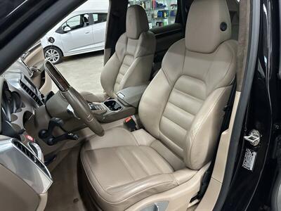 2013 Porsche Cayenne GTS   - Photo 35 - Portland, OR 97220