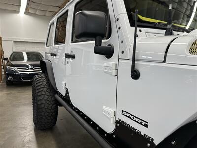 2013 Jeep Wrangler Unlimited Sport  Lifted Axle Swap - Photo 43 - Portland, OR 97220