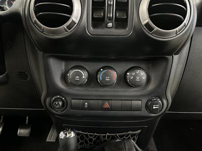 2013 Jeep Wrangler Unlimited Sport  Lifted Axle Swap - Photo 28 - Portland, OR 97220