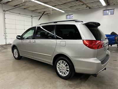 2008 Toyota Sienna LE 7-Passenger   - Photo 6 - Portland, OR 97220