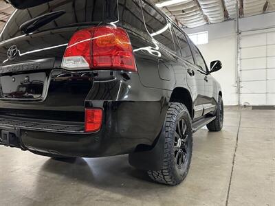 2013 Toyota Land Cruiser   - Photo 46 - Portland, OR 97220