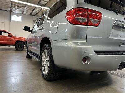 2014 Toyota Sequoia Limited   - Photo 42 - Portland, OR 97220