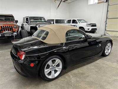 2006 BMW Z4 3.0i - Photo 2 - Portland, OR 97220