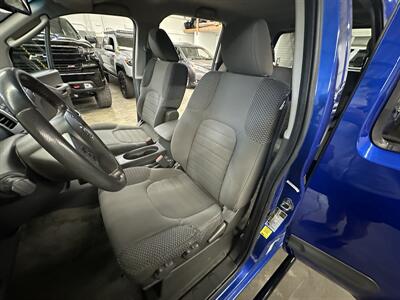 2012 Nissan Xterra PRO-4X - Photo 32 - Portland, OR 97220