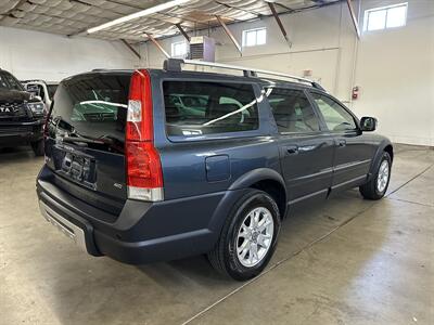 2007 Volvo XC70   - Photo 3 - Portland, OR 97220