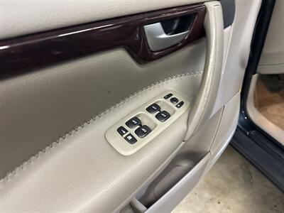 2007 Volvo XC70   - Photo 26 - Portland, OR 97220