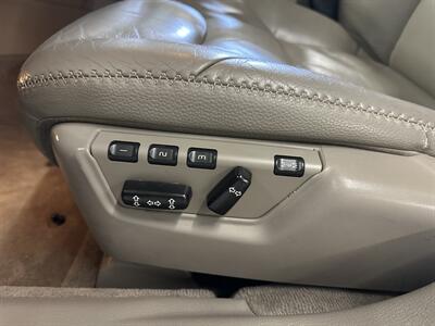 2007 Volvo XC70   - Photo 24 - Portland, OR 97220