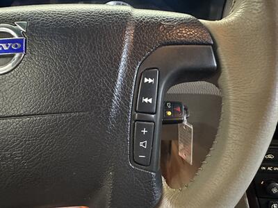 2007 Volvo XC70   - Photo 29 - Portland, OR 97220