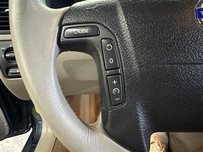 2007 Volvo XC70   - Photo 28 - Portland, OR 97220