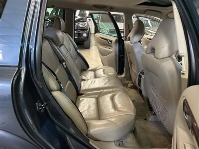 2007 Volvo XC70   - Photo 14 - Portland, OR 97220