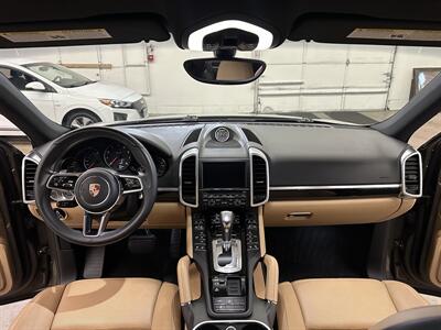 2016 Porsche Cayenne   - Photo 14 - Portland, OR 97220