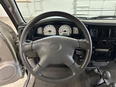 2004 Toyota Tacoma V6 2dr Xtracab  1-Owner 5-Speed Manual - Photo 19 - Portland, OR 97220