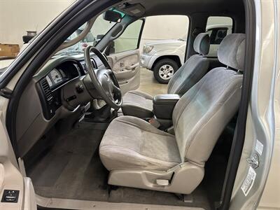 2004 Toyota Tacoma V6 2dr Xtracab  1-Owner 5-Speed Manual - Photo 15 - Portland, OR 97220