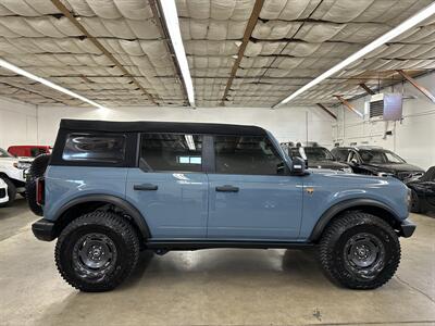 2023 Ford Bronco Badlands Advanced  1-Owner - Photo 2 - Portland, OR 97220