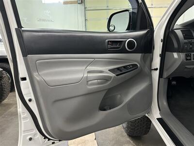 2015 Toyota Tacoma V6  SUPERCHARGED - Photo 38 - Portland, OR 97220