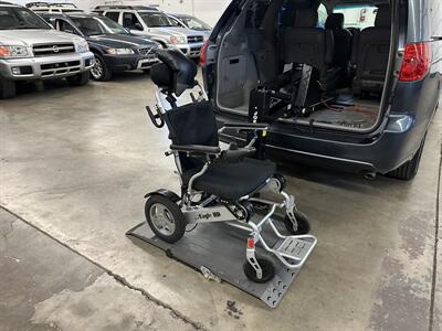 2006 Toyota Sienna XLE 7 Passenger  Wheel Chair - Photo 17 - Portland, OR 97220