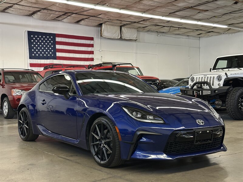 2024 Toyota GR86 Premium - Photo 1 - Portland, OR 97220