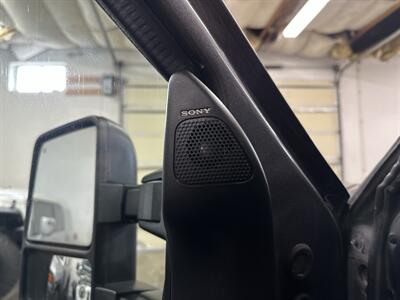 2013 Ford F-350 Super Duty Lariat - Photo 26 - Portland, OR 97220