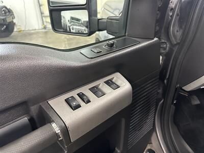2013 Ford F-350 Super Duty Lariat - Photo 27 - Portland, OR 97220