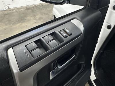 2016 Toyota 4Runner SR5 Premium   - Photo 27 - Portland, OR 97220