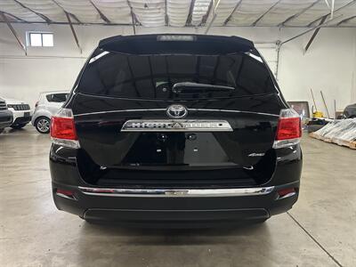 2012 Toyota Highlander Limited - Photo 4 - Portland, OR 97220