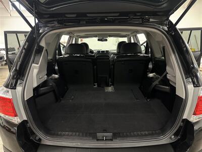 2012 Toyota Highlander Limited - Photo 16 - Portland, OR 97220
