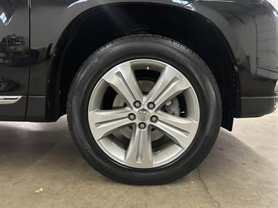 2012 Toyota Highlander Limited   - Photo 9 - Portland, OR 97220