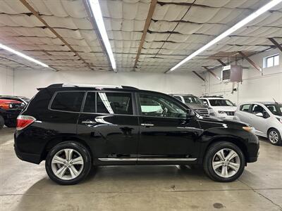 2012 Toyota Highlander Limited - Photo 2 - Portland, OR 97220