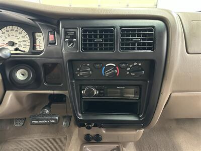 2001 Toyota Tacoma V6 2dr Xtracab V6 - Photo 19 - Portland, OR 97220
