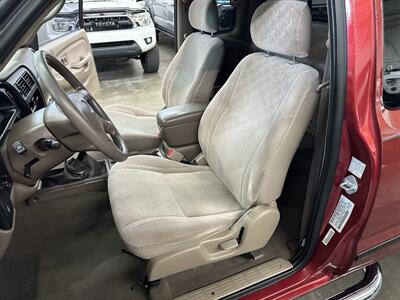 2001 Toyota Tacoma V6 2dr Xtracab V6 - Photo 25 - Portland, OR 97220