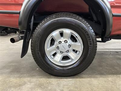 2001 Toyota Tacoma V6 2dr Xtracab V6 - Photo 63 - Portland, OR 97220