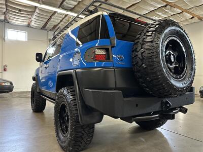 2007 Toyota FJ Cruiser 4dr SUV   - Photo 43 - Portland, OR 97220