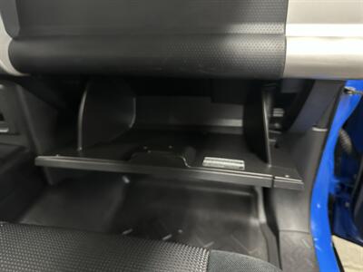 2007 Toyota FJ Cruiser 4dr SUV - Photo 69 - Portland, OR 97220