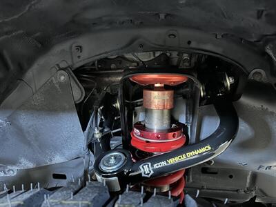 2007 Toyota FJ Cruiser 4dr SUV - Photo 13 - Portland, OR 97220