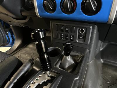 2007 Toyota FJ Cruiser 4dr SUV   - Photo 23 - Portland, OR 97220