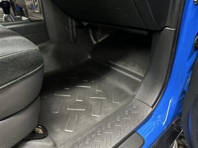 2007 Toyota FJ Cruiser 4dr SUV - Photo 74 - Portland, OR 97220