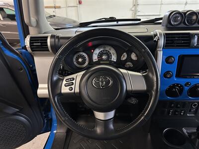 2007 Toyota FJ Cruiser 4dr SUV   - Photo 28 - Portland, OR 97220