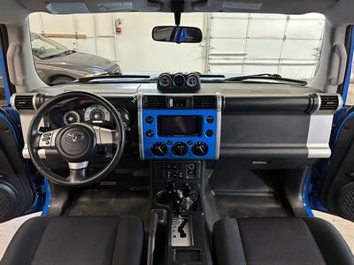 2007 Toyota FJ Cruiser 4dr SUV - Photo 21 - Portland, OR 97220