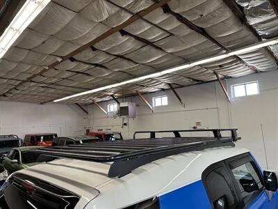 2007 Toyota FJ Cruiser 4dr SUV - Photo 40 - Portland, OR 97220