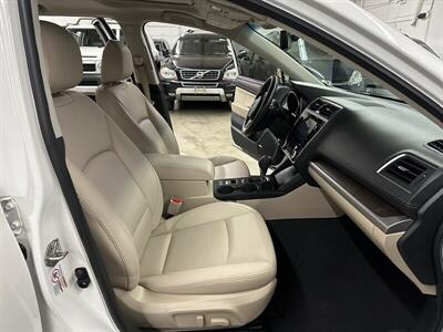 2019 Subaru Outback 3.6R Limited   - Photo 12 - Portland, OR 97220