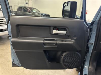 2014 Toyota FJ Cruiser Ultimate Trail Teams Special Edition   - Photo 25 - Portland, OR 97220