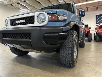 2014 Toyota FJ Cruiser Ultimate Trail Teams Special Edition   - Photo 45 - Portland, OR 97220