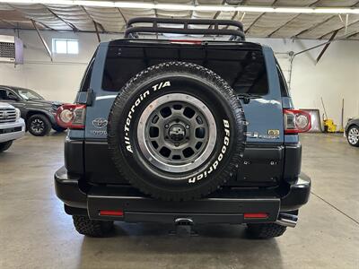 2014 Toyota FJ Cruiser Ultimate Trail Teams Special Edition   - Photo 4 - Portland, OR 97220